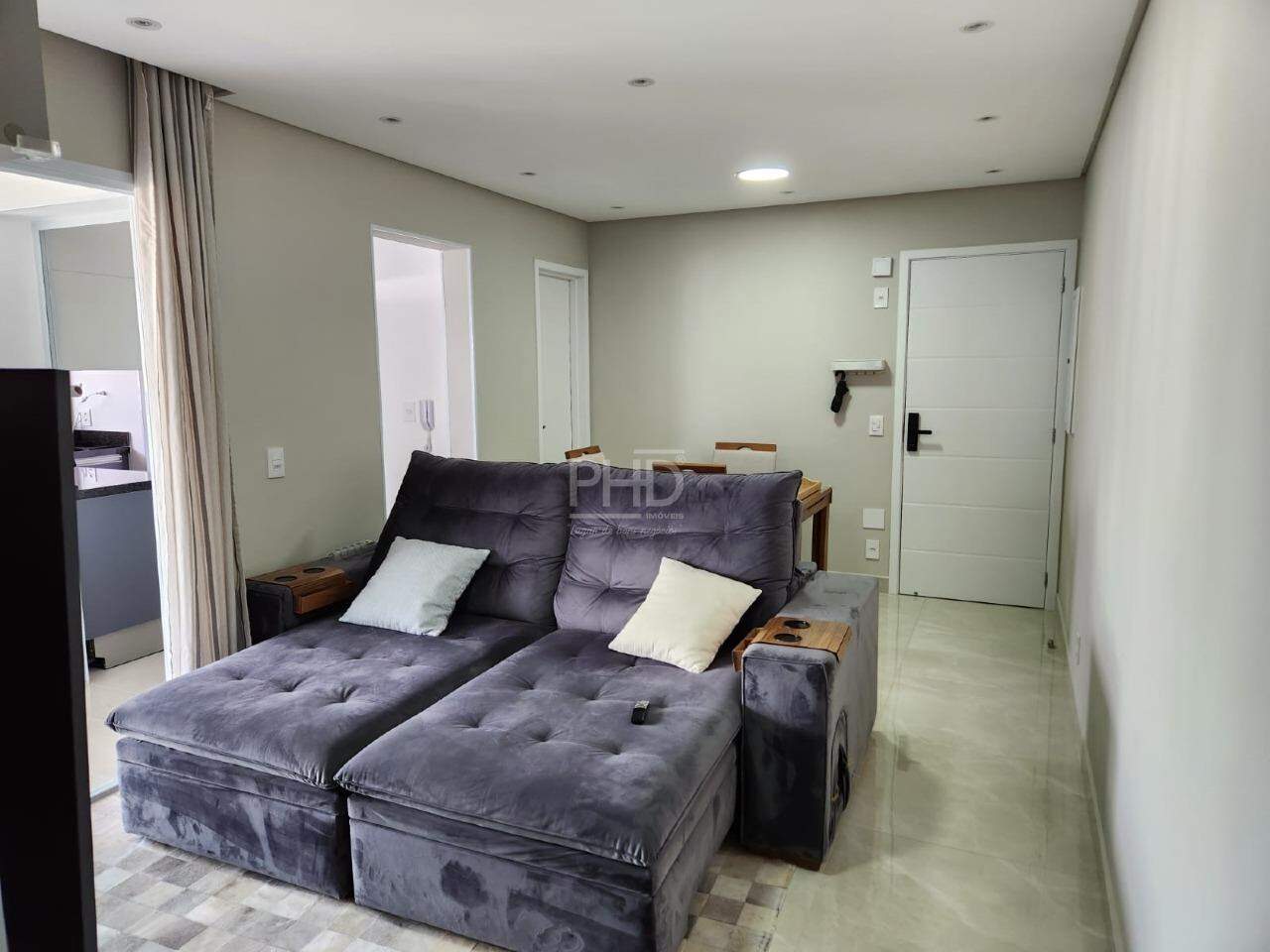 Apartamento à venda com 2 quartos, 78m² - Foto 3