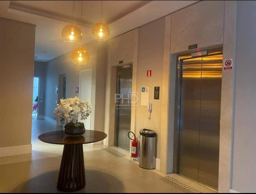 Apartamento à venda com 2 quartos, 78m² - Foto 46