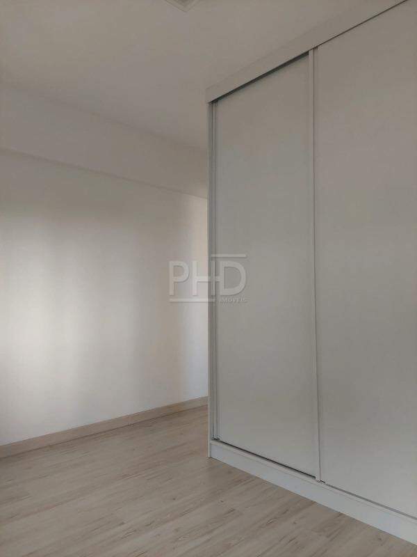 Apartamento à venda com 3 quartos, 103m² - Foto 10