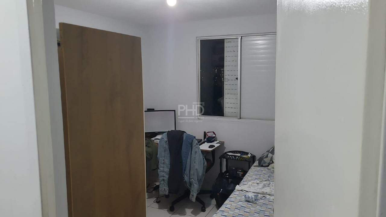 Apartamento para alugar com 2 quartos, 55m² - Foto 6