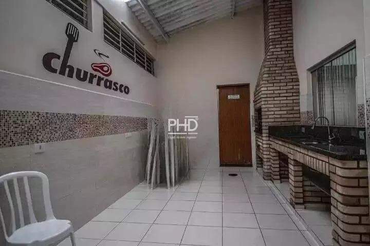 Apartamento para alugar com 2 quartos, 55m² - Foto 11