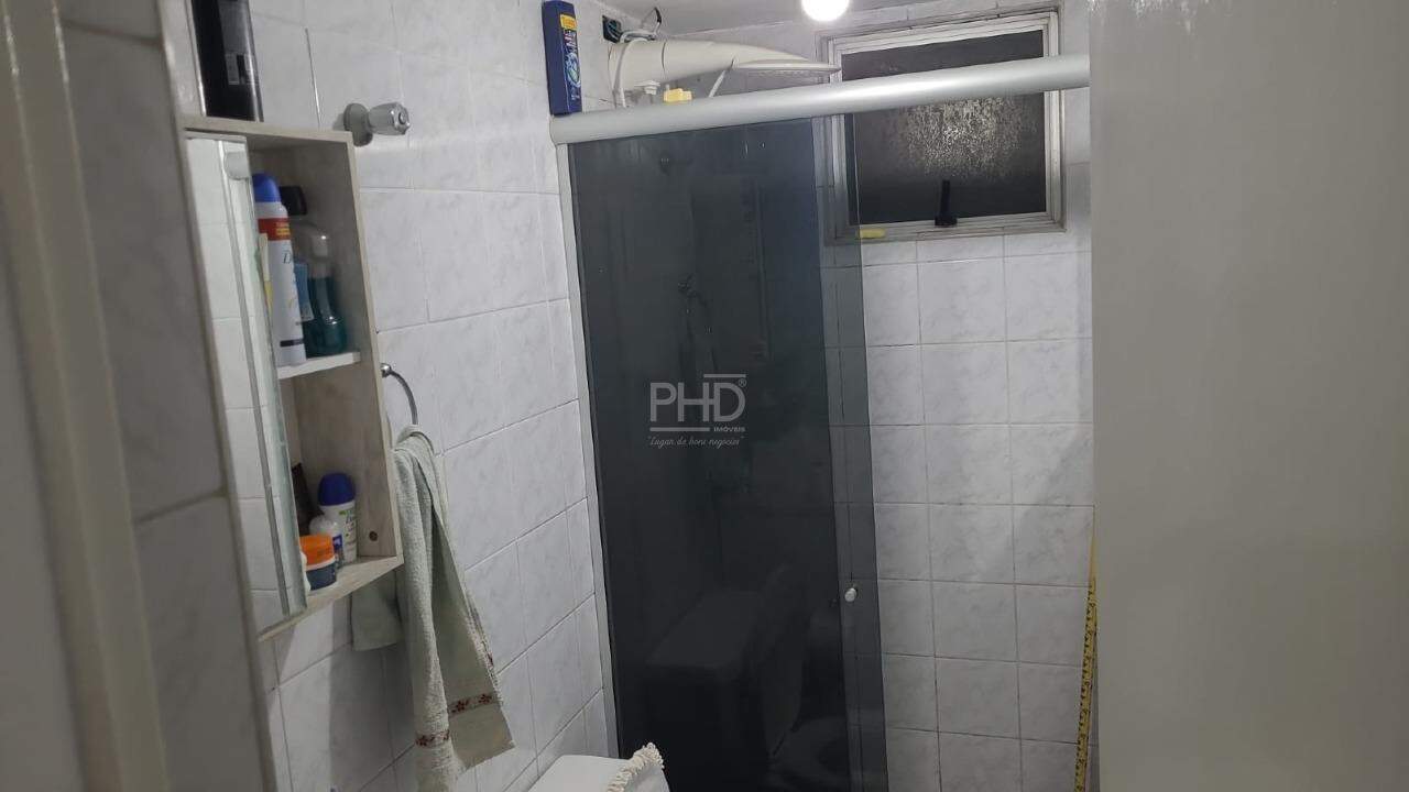 Apartamento para alugar com 2 quartos, 55m² - Foto 8