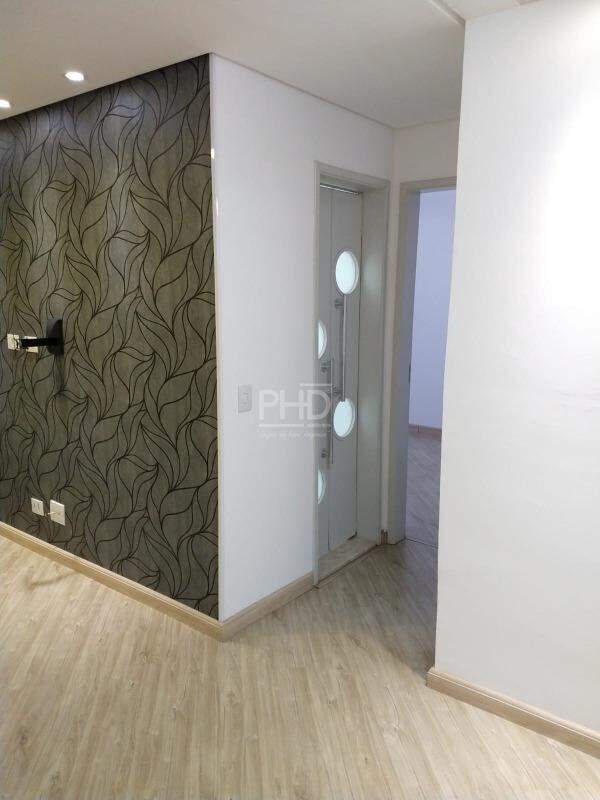 Apartamento à venda com 2 quartos, 58m² - Foto 4