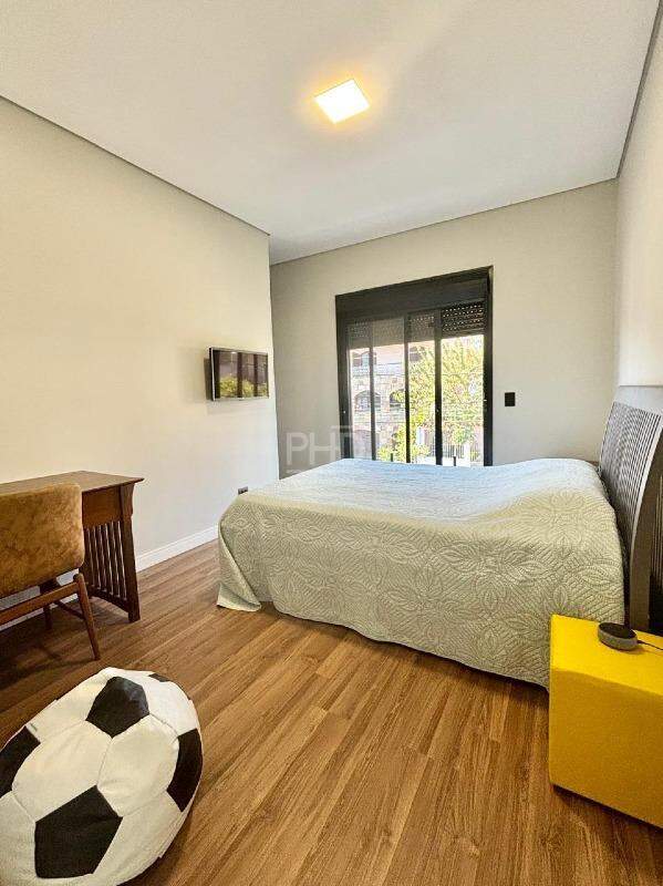 Sobrado à venda com 4 quartos, 375m² - Foto 33