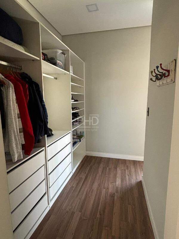 Sobrado à venda com 4 quartos, 375m² - Foto 26