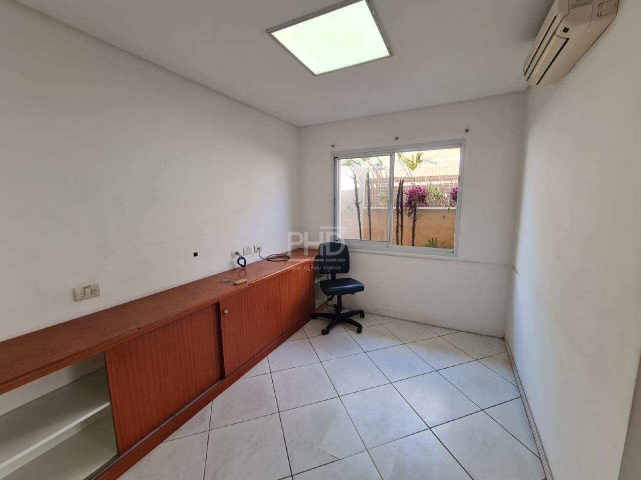 Prédio Inteiro para alugar com 2 quartos, 210m² - Foto 7