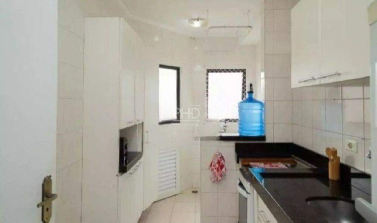 Apartamento à venda com 1 quarto, 42m² - Foto 9