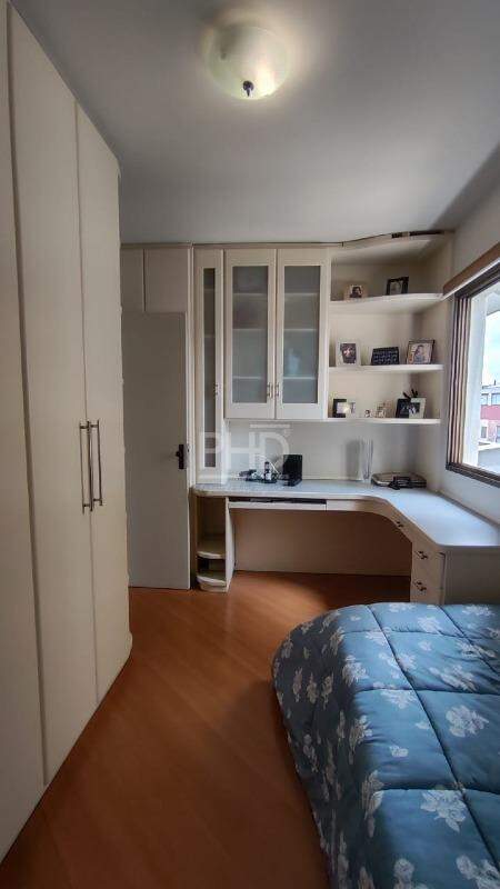 Apartamento à venda com 2 quartos, 65m² - Foto 12