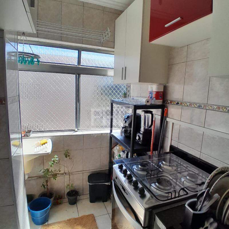 Apartamento à venda com 1 quarto, 40m² - Foto 4