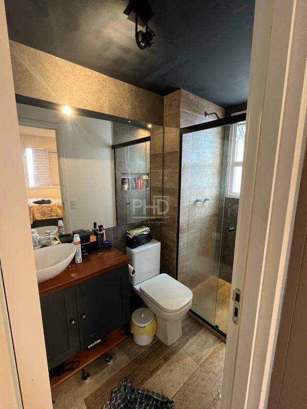 Apartamento para alugar com 2 quartos, 54m² - Foto 11