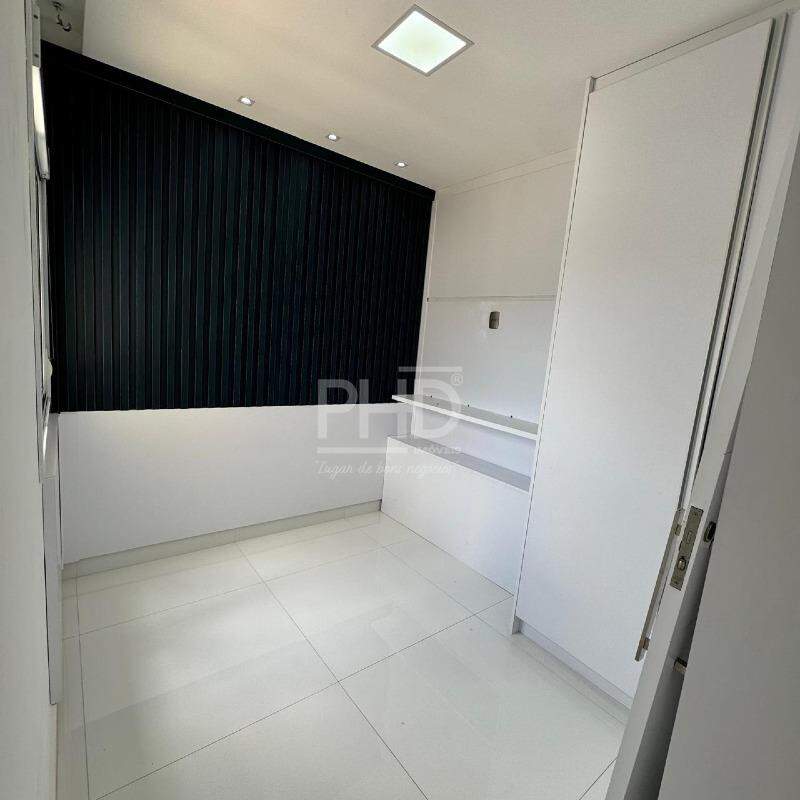 Apartamento à venda com 3 quartos, 65m² - Foto 10