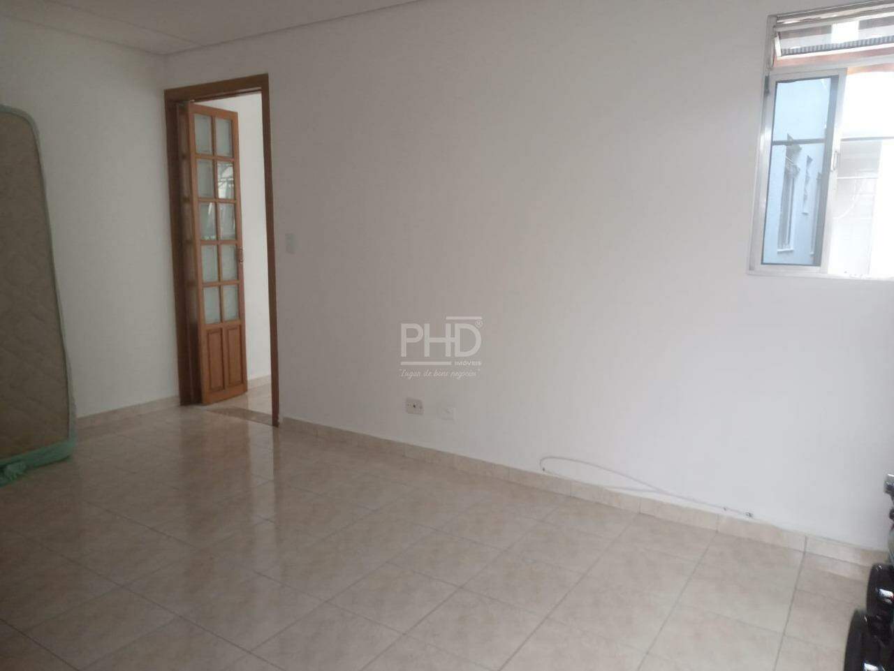 Casa para alugar com 3 quartos, 125m² - Foto 3