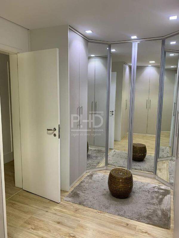 Apartamento à venda com 4 quartos, 245m² - Foto 22