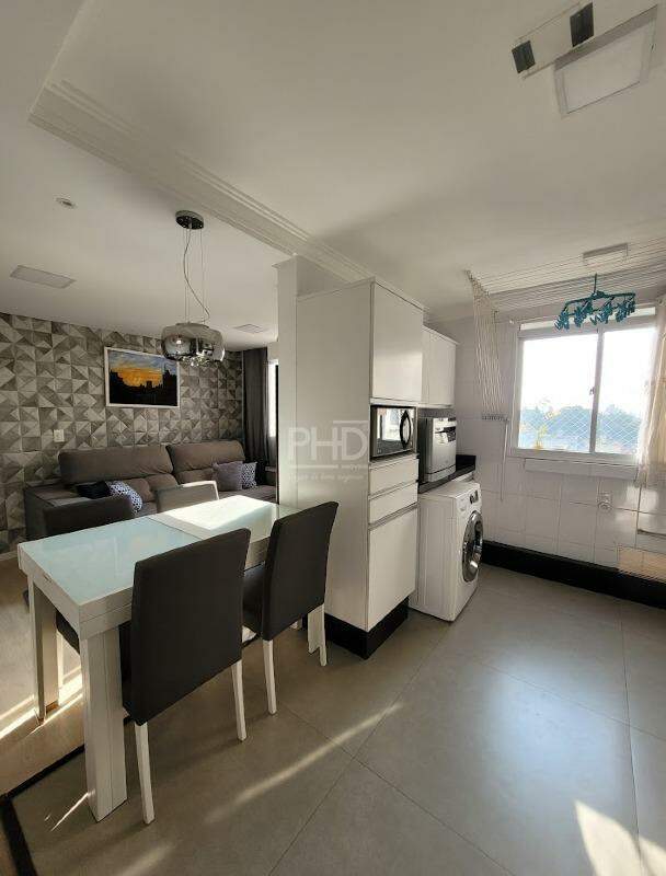 Apartamento à venda com 2 quartos, 53m² - Foto 2