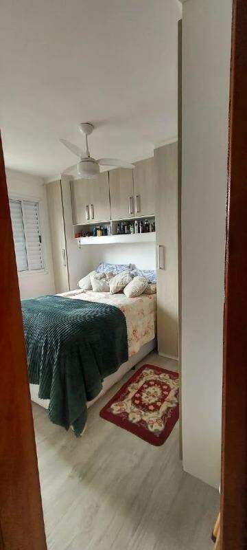 Apartamento à venda com 2 quartos, 50m² - Foto 12