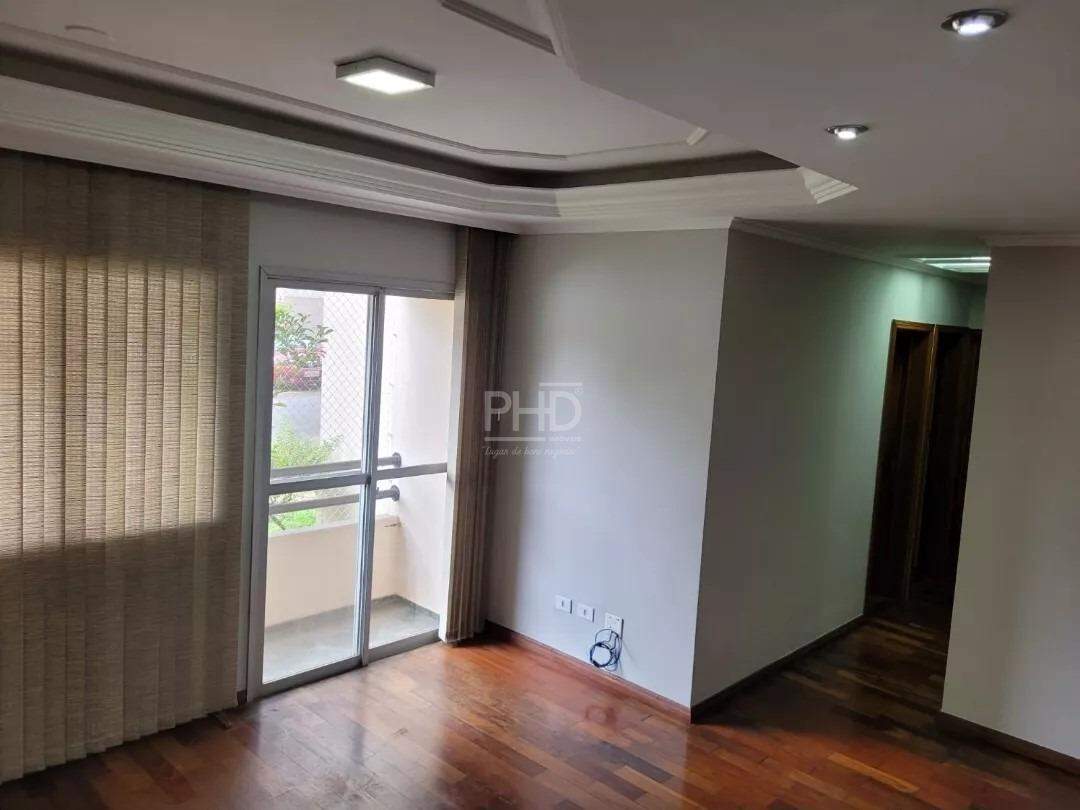 Apartamento à venda com 3 quartos, 68m² - Foto 3