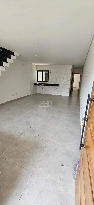 Casa à venda com 3 quartos, 120m² - Foto 2