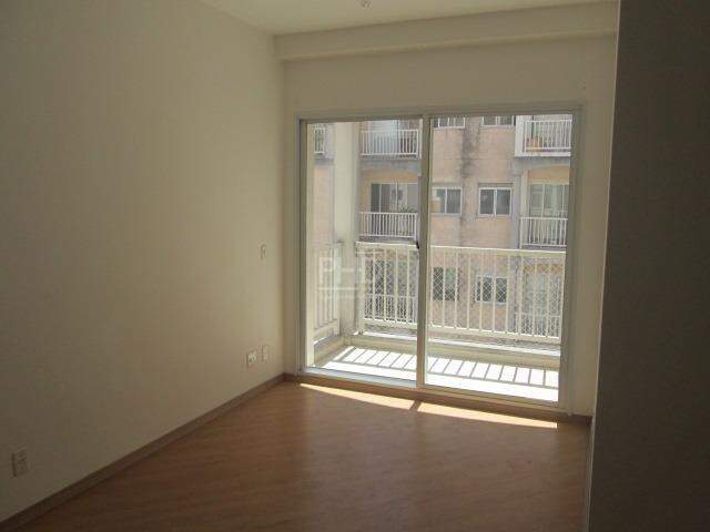 Apartamento para alugar com 3 quartos, 71m² - Foto 4