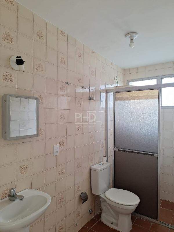 Apartamento para alugar com 2 quartos, 62m² - Foto 15