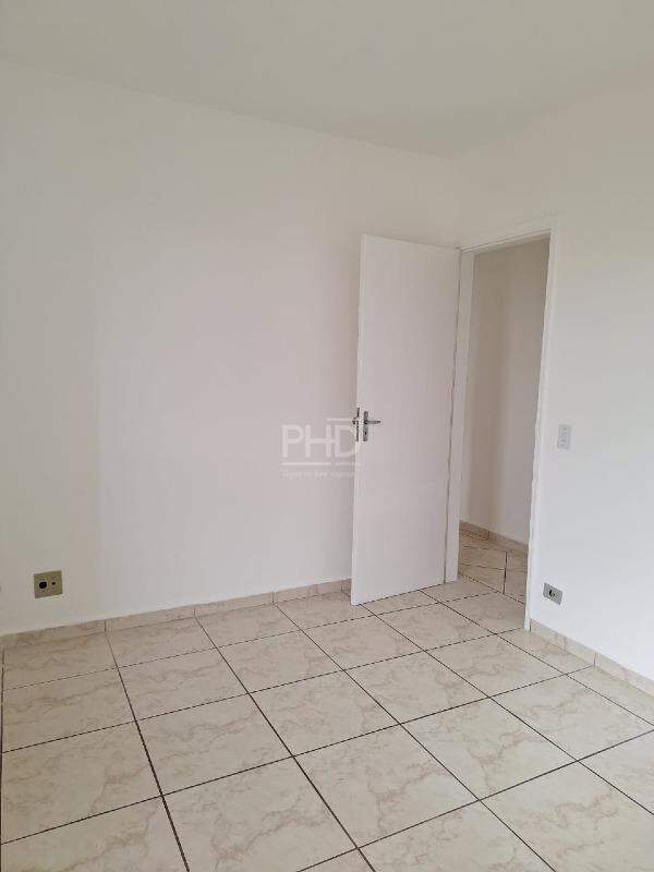 Apartamento para alugar com 2 quartos, 62m² - Foto 12