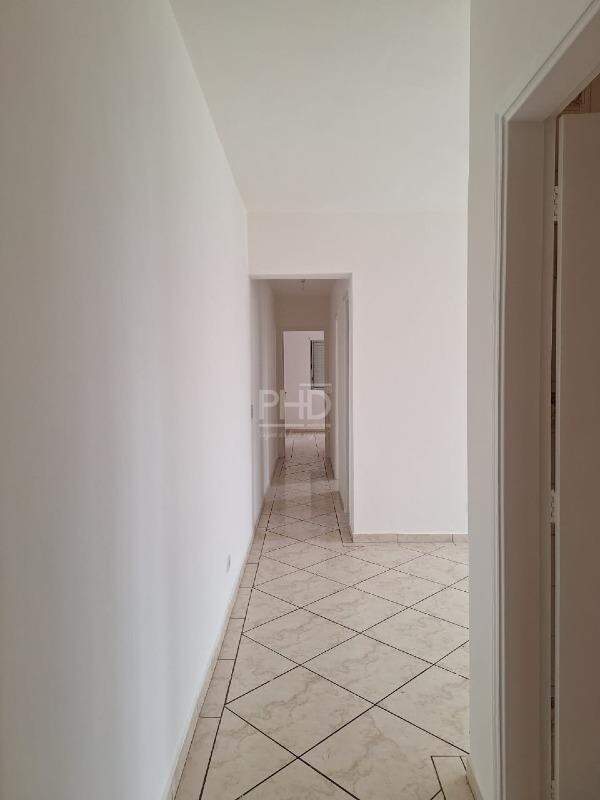 Apartamento para alugar com 2 quartos, 62m² - Foto 4