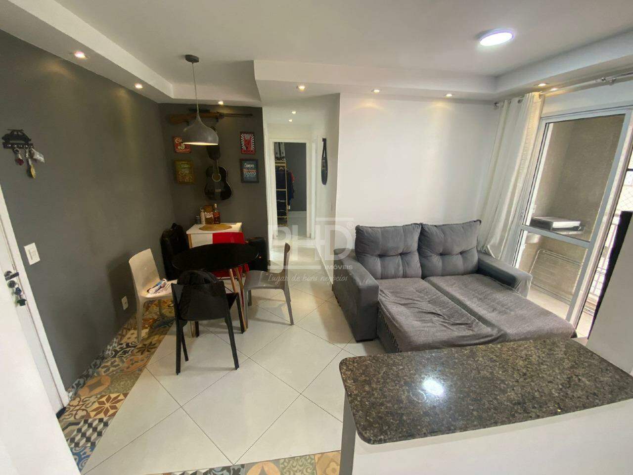 Apartamento à venda com 2 quartos, 50m² - Foto 2