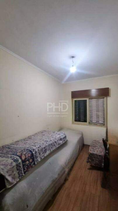 Casa à venda com 3 quartos, 197m² - Foto 5