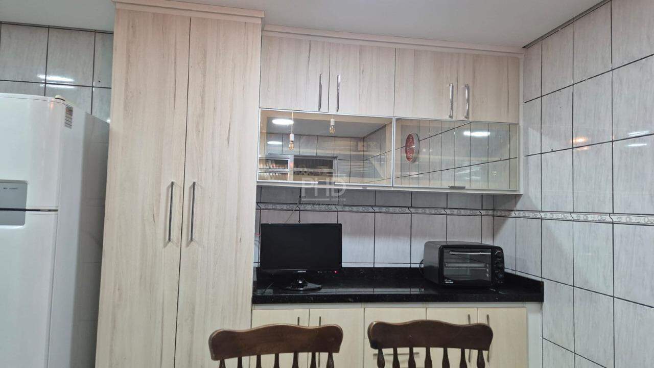 Sobrado para alugar com 2 quartos, 450m² - Foto 5