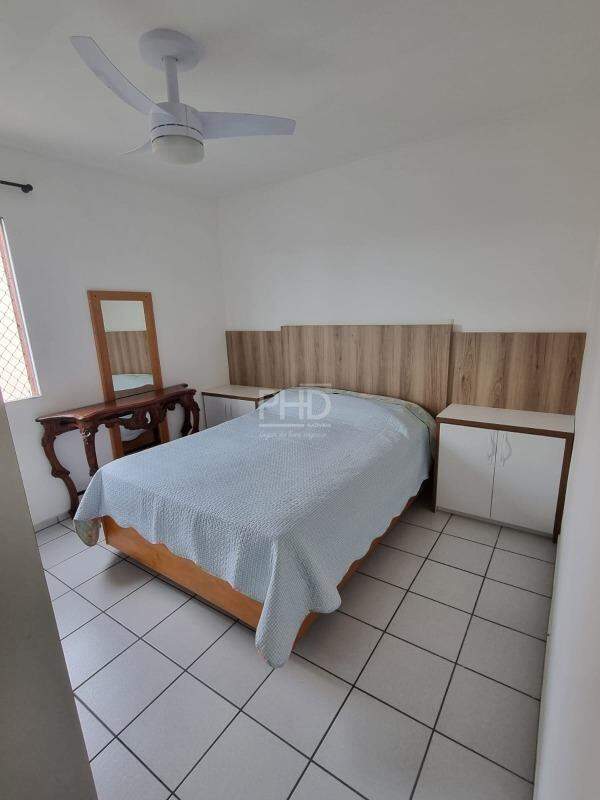 Apartamento à venda com 2 quartos, 54m² - Foto 11