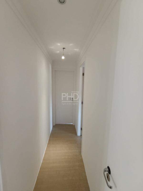 Apartamento à venda com 3 quartos, 153m² - Foto 7