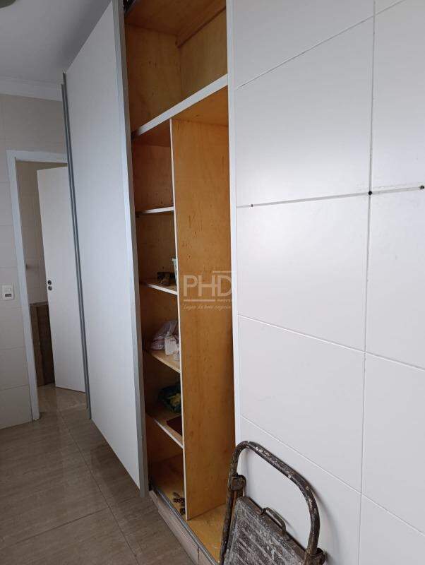 Apartamento à venda com 3 quartos, 153m² - Foto 16