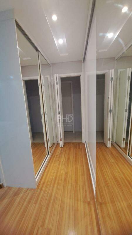 Apartamento à venda com 3 quartos, 123m² - Foto 21