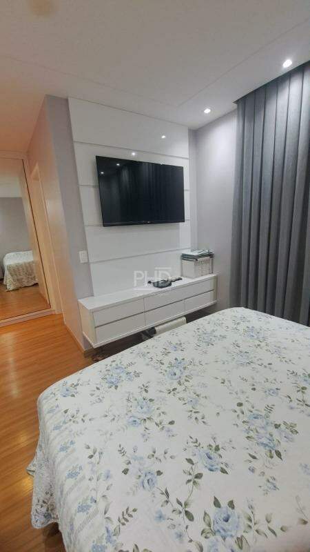 Apartamento à venda com 3 quartos, 123m² - Foto 19