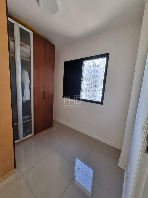 Apartamento à venda com 3 quartos, 75m² - Foto 7