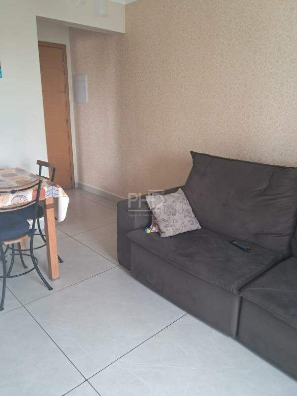 Apartamento à venda com 2 quartos, 52m² - Foto 3