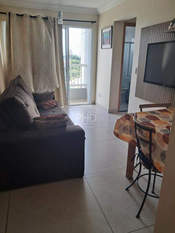 Apartamento à venda com 2 quartos, 52m² - Foto 2