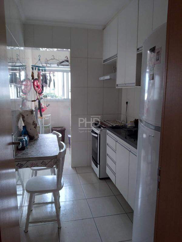 Apartamento à venda com 2 quartos, 52m² - Foto 16