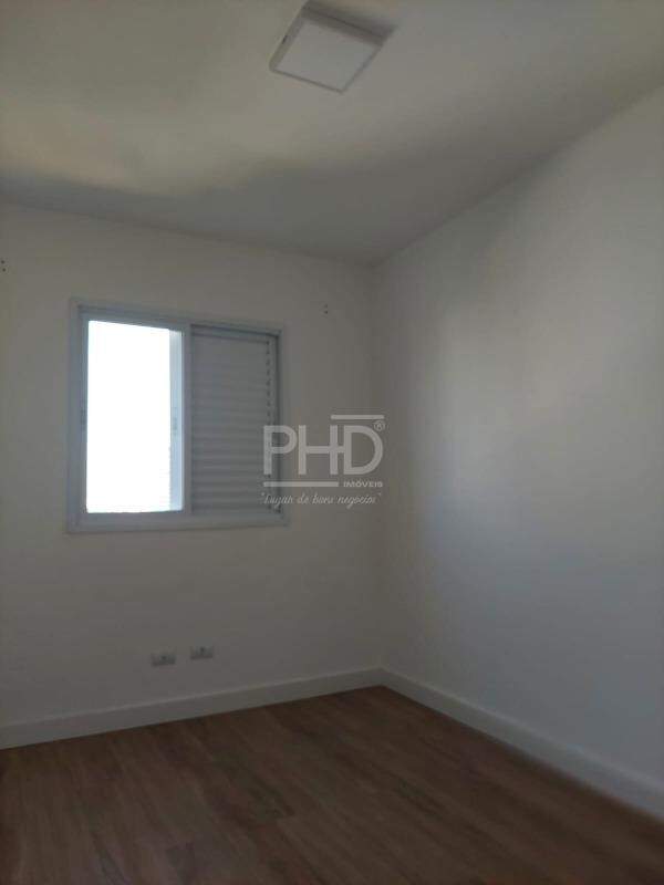 Apartamento para alugar com 2 quartos, 55m² - Foto 11