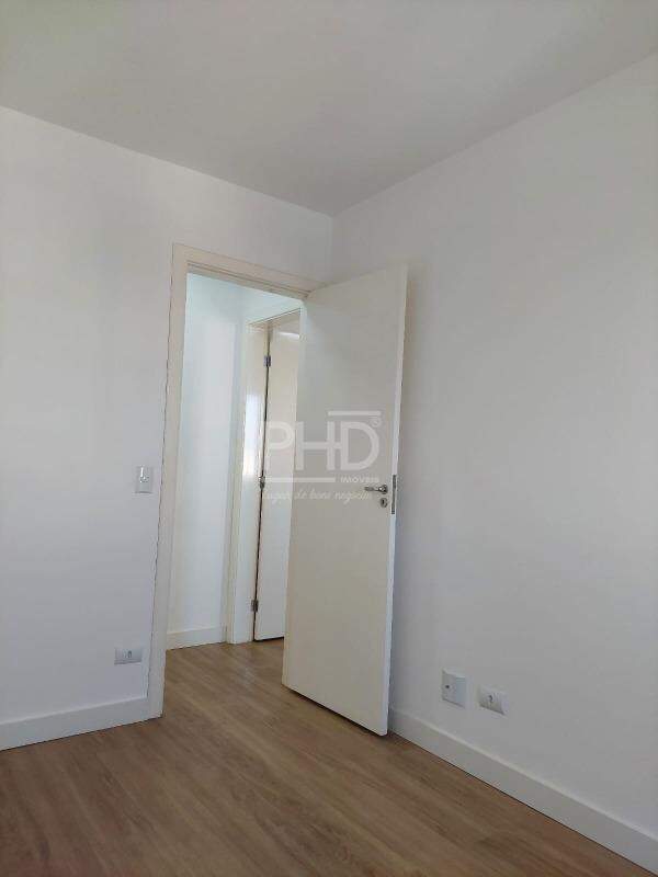 Apartamento para alugar com 2 quartos, 55m² - Foto 10