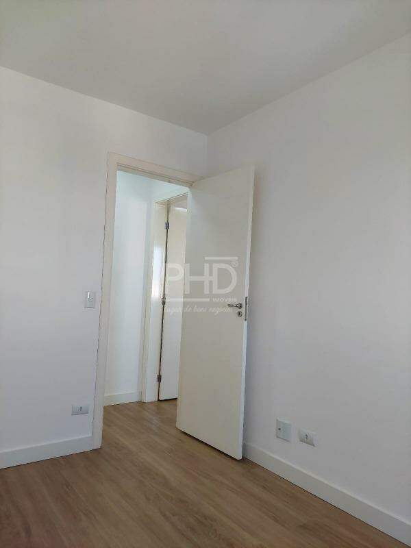 Apartamento para alugar com 2 quartos, 55m² - Foto 10