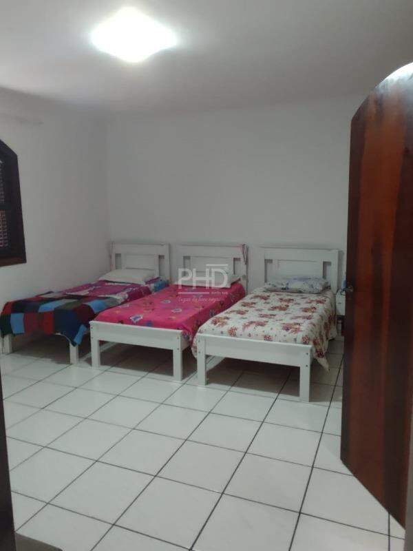 Sobrado à venda com 3 quartos, 240m² - Foto 8