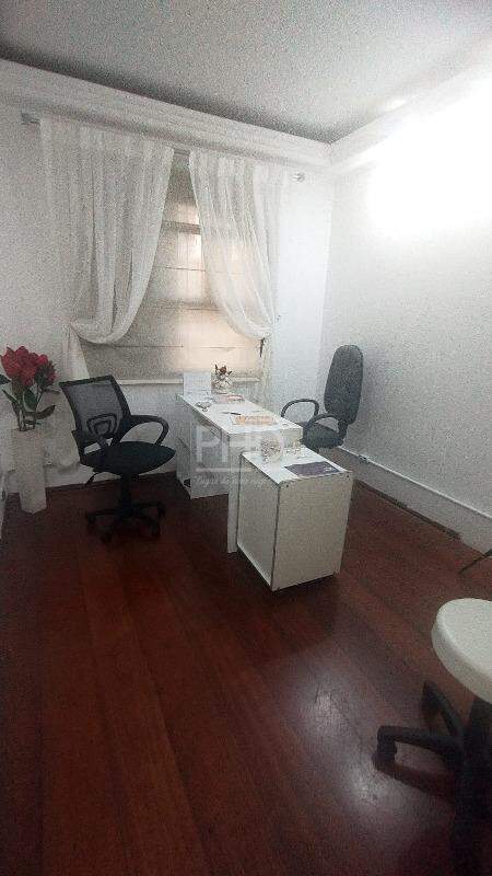 Sobrado para alugar com 3 quartos, 200m² - Foto 17