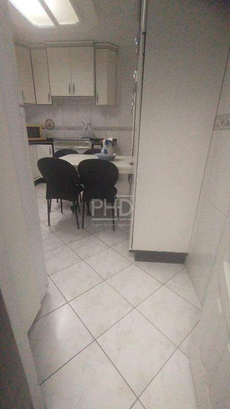 Sobrado para alugar com 3 quartos, 200m² - Foto 4