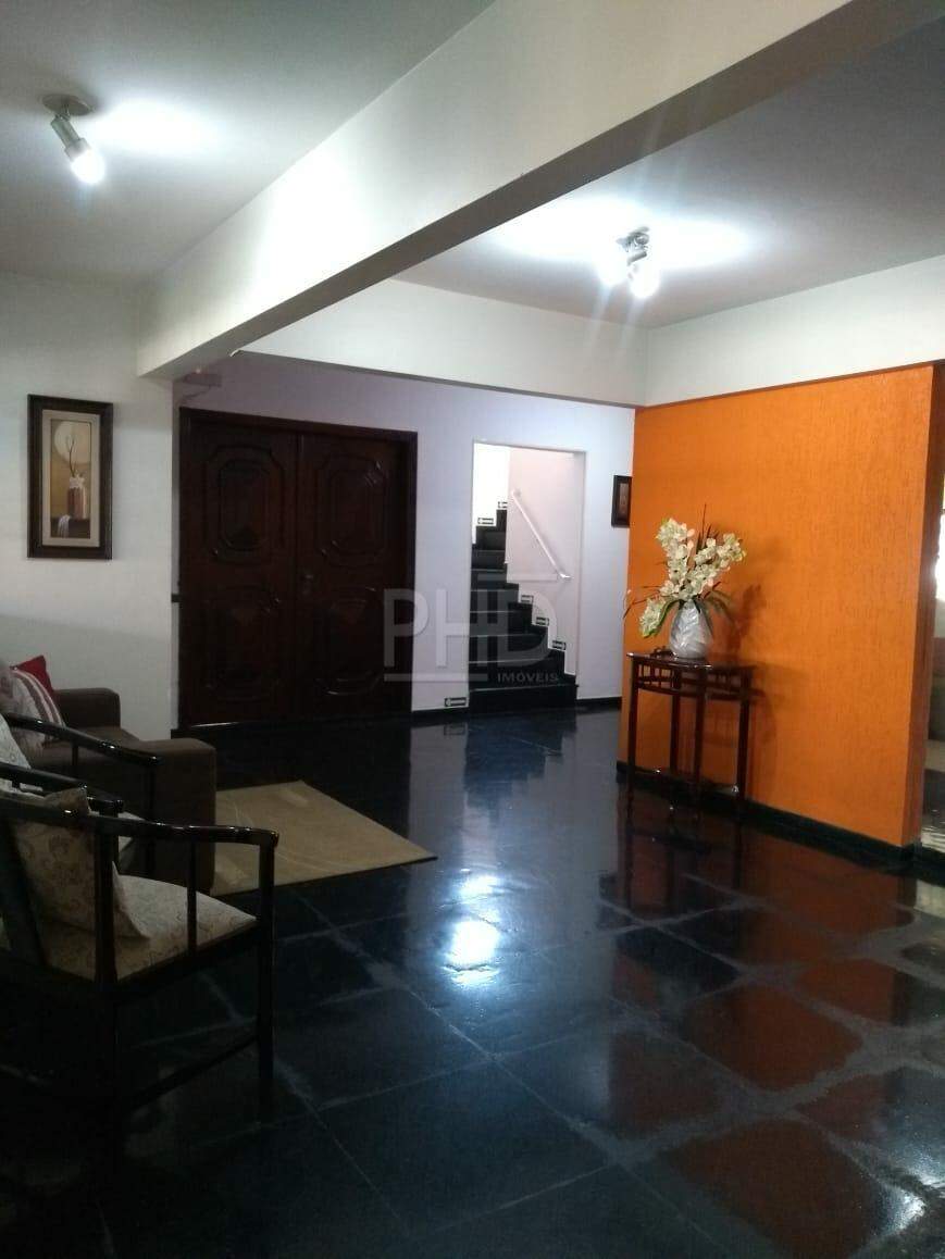 Apartamento para alugar com 3 quartos, 93m² - Foto 13