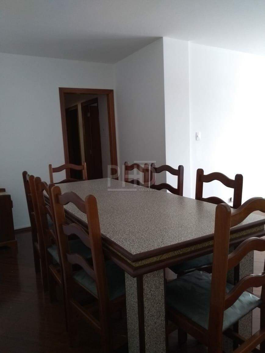 Apartamento para alugar com 3 quartos, 93m² - Foto 3