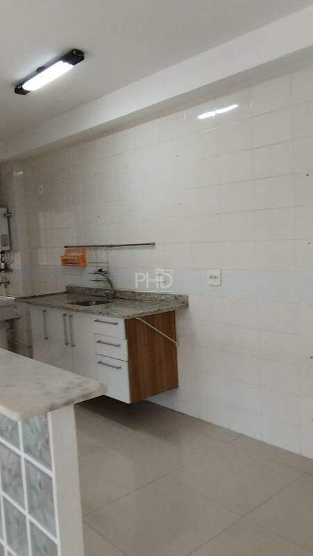 Apartamento à venda com 3 quartos, 87m² - Foto 7