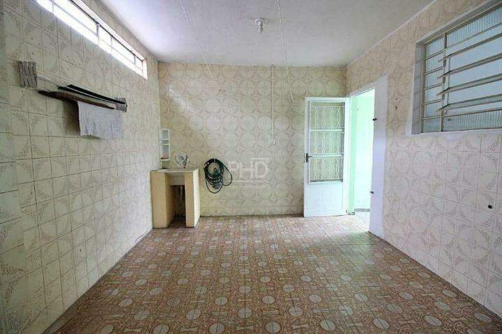 Casa para alugar com 2 quartos, 124m² - Foto 11