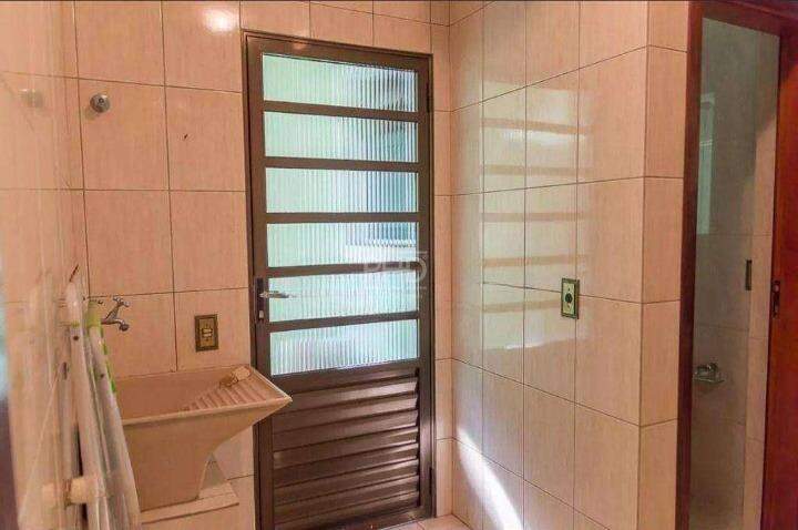 Sobrado para alugar com 3 quartos, 250m² - Foto 15