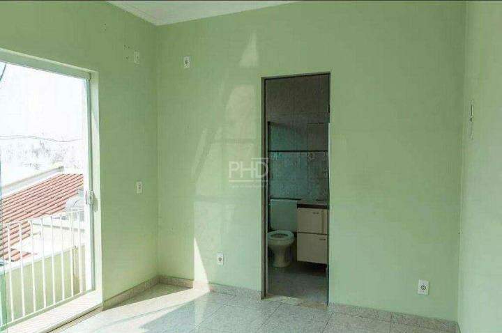 Sobrado à venda com 3 quartos, 250m² - Foto 15