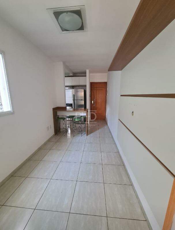 Apartamento à venda com 2 quartos, 54m² - Foto 2